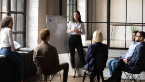 How outsourced HR consultancy helps businesses stay compliant with employment law